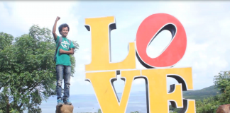 Bukit LOVE SPOT Foto Terbaik di Karimun Jawa