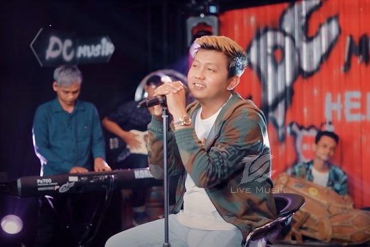 Chord Gitar dan Lirik Lagu DENNY CAKNAN – SEWU KUTHO (OFFICIAL LIVE MUSIC) – DC MUSIK