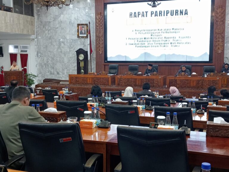 Gelar Rapat Paripurna, DPRD Kota Semarang Bahas Pembentukan Dua Raperda Hak Asasi Manusia dan Perhubungan