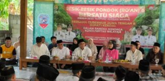 Pemkab Kendal Padukan Program Bersatu Siaga dengan Tradisi Ro’an di Pondok Pesantren