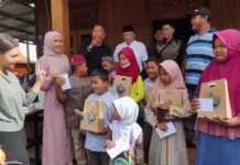 Posko Baladika Salurkan Santunan untuk 200 Anak Yatim di Kendal