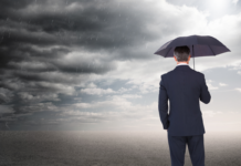 Waspada Cuaca Ekstrem: Pemkot Semarang Larang Warga Berteduh di Bawah Pohon