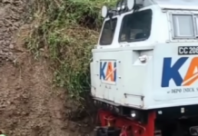 Lumpuh Akibat Longsor, Perjalanan KA Ciremai Terhenti di Kabupaten Bandung Barat