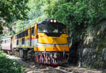 H-1 Lebaran: Puluhan Ribu Pemudik Masih Padati Stasiun di Daop 4 Semarang