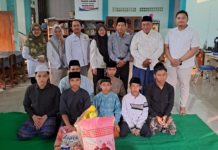 FTP USM Gelar Bakti Sosial “Satu Gerakan Berbagi Bersama” ke Empat Panti Asuhan dan Warga Sekitar Semarang