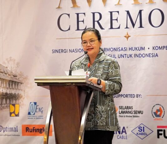 Wali Kota Agustina Wilujeng Bawa Semarang Raih Penghargaan Kota Terandal PAPTI Award 2026, Tegaskan Komitmen Keselamatan dan Strategi Penguatan PAD