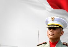 Walikota Semarang Agustina Bangga, Dandim Kota Semarang Pimpin Upacara HUT RI Di Istana
