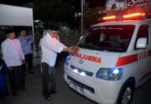Gotong Royong Warga Kalipancur Hadirkan Ambulans Umat