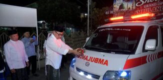 Gotong Royong Warga Kalipancur Hadirkan Ambulans Umat