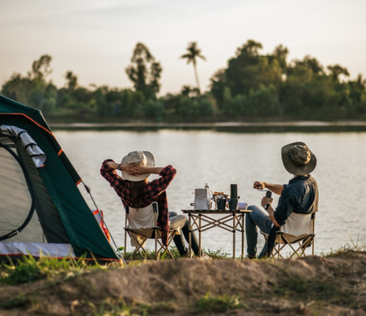Mau Camping? Simak Tips Persiapan agar Tetap Aman dan Nyaman